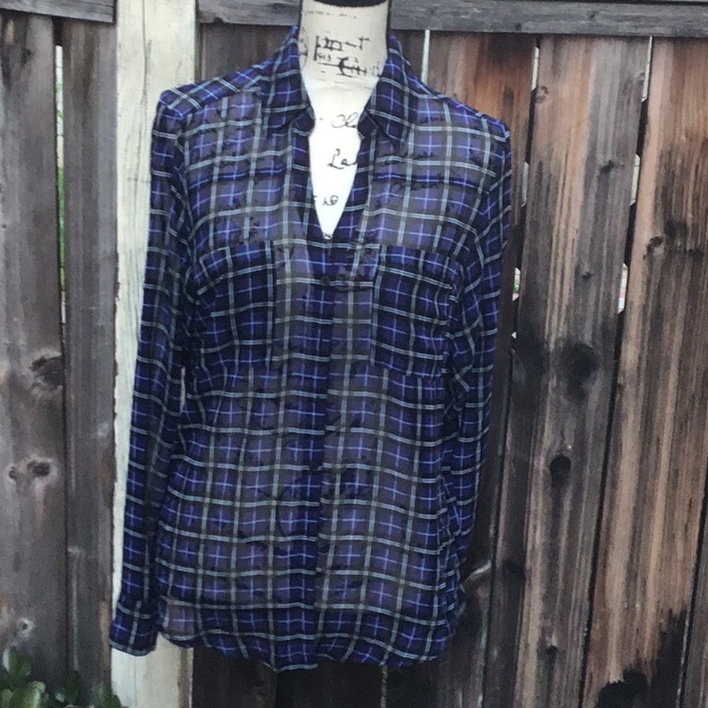 NWT. Navy Plaid Portofino Shirt